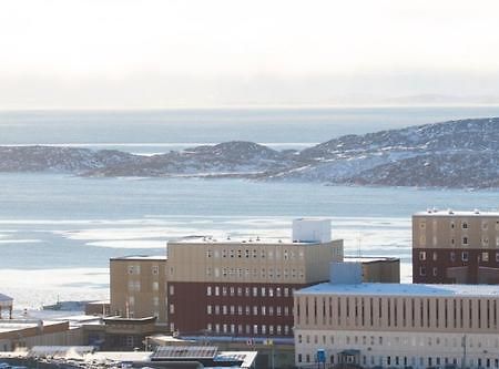 The Frobisher Inn Iqaluit Exterior foto